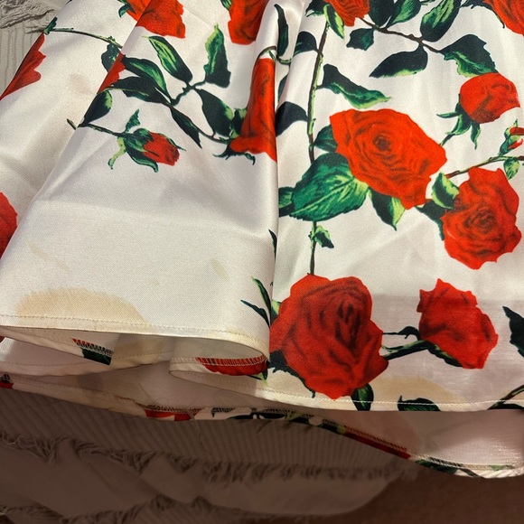 Floral 2 Piece Ball Gown Prom Dress Size 6 - Picture 8 of 9